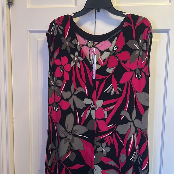 Chico’s Botanical Berry Floral Sleeveless Midi Dress Size 1, NWT - Picture 3 of 6